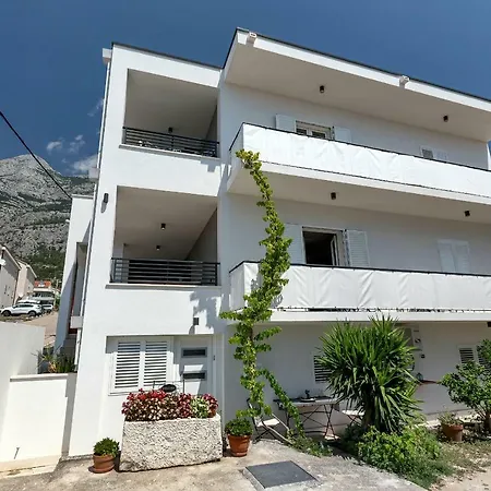 Lovreta - Ivano Apartment *