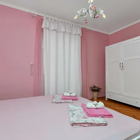 Lovreta - Ivano * Makarska