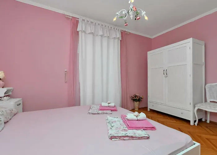 Lovreta - Ivano * Makarska